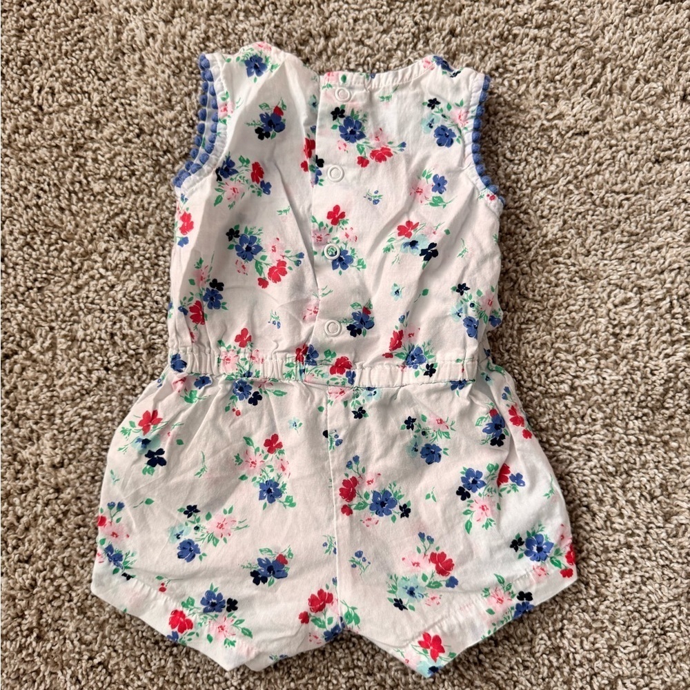 Floral Romper Carter’s Baby Girl Floral Sleeveless Romper - Size 3 Months - Picture 5 of 6